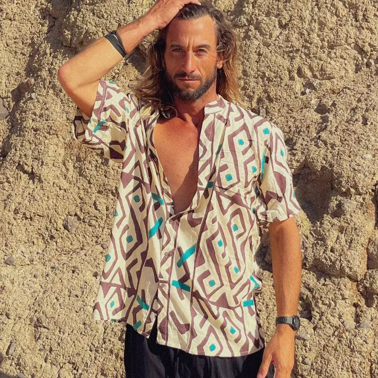 camisa hombre tribal, camisa rayón estampada, camisa bohemia hombre, camisa ligera verano, camisa cuello mao hombre, camisa Amazon Arena Formentera.