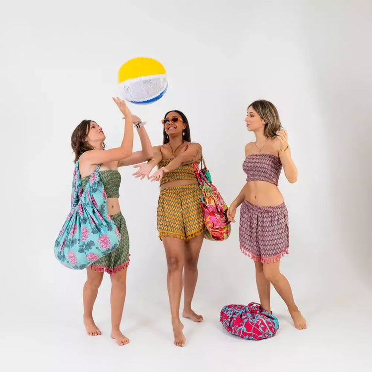 conjunto top bandeau y bermuda con pompones mujer teen arena formentera