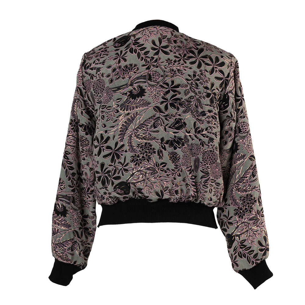 chaqueta bomber estampada mujer, bomber boho chic, chaqueta ligera polar, bomber new saari, chaqueta bohemia otoño invierno, bomber estampada casual, chaqueta arena formentera, bomber oversize mujer