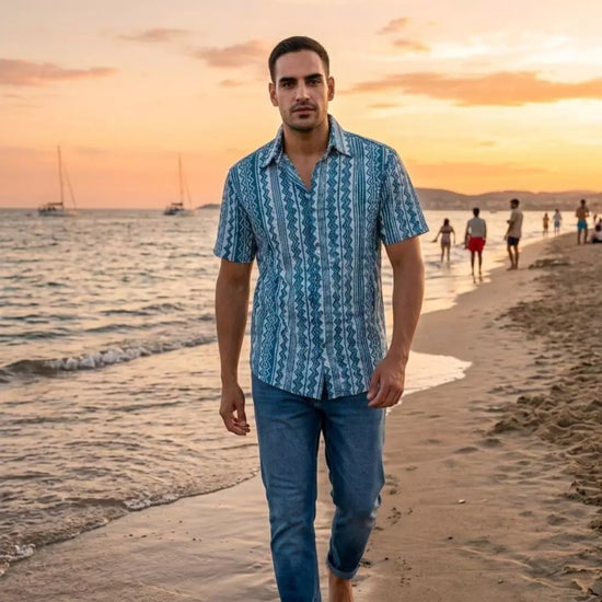 Camisa azul con estamp-geometrico, Santi