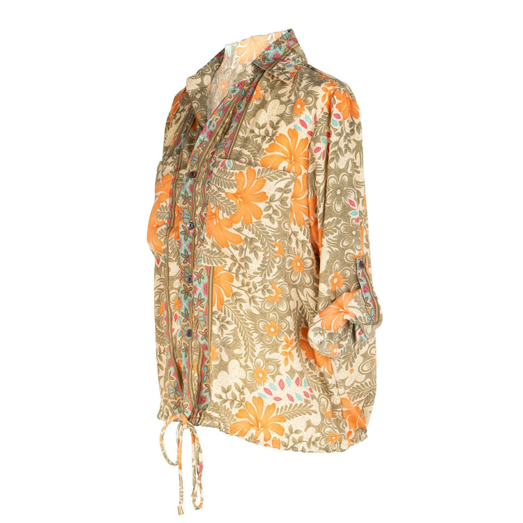 camisa  con botones de mangas largas con cuello clásico y cintura ajustable mujer arena formentera