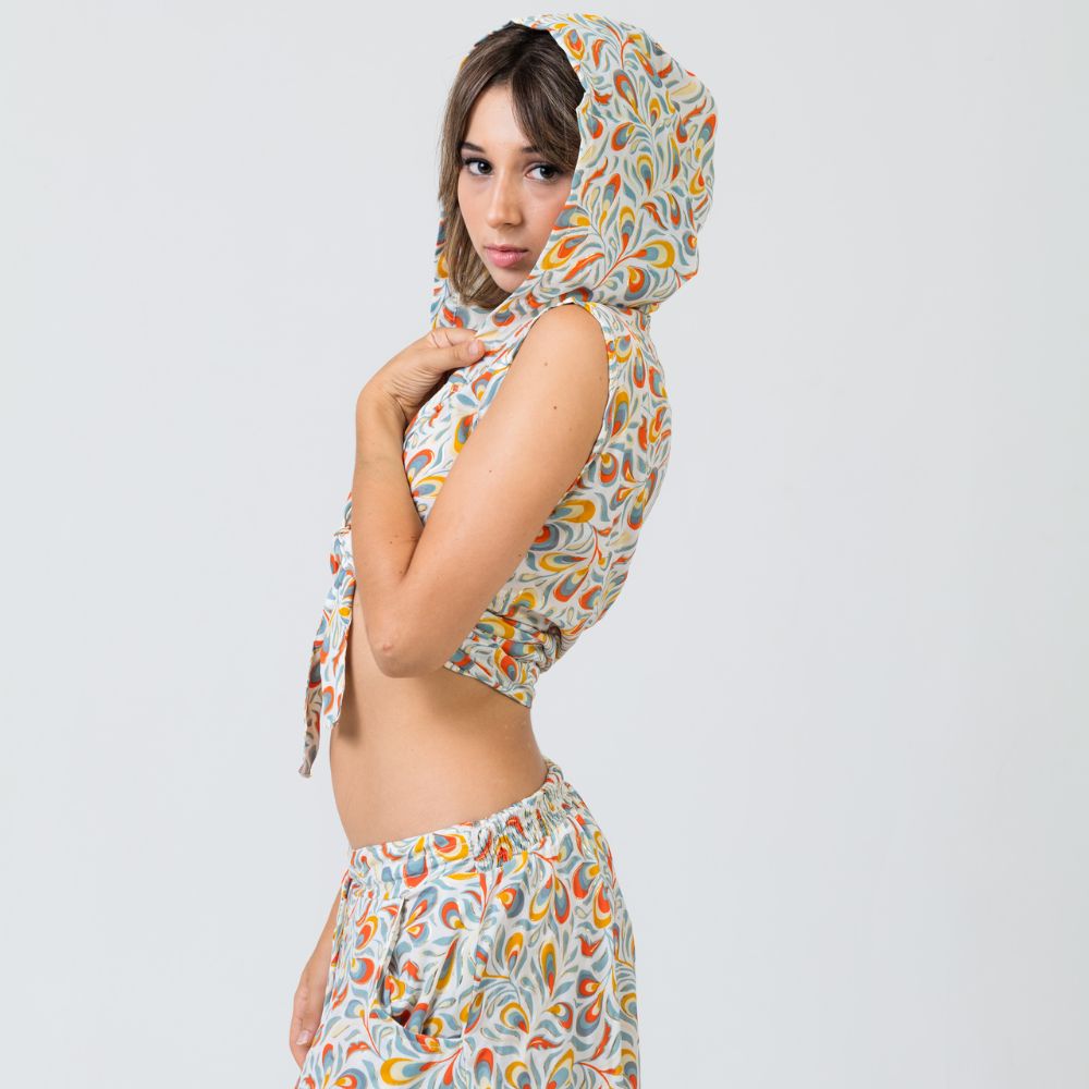 conjunto top con capucha y falda bohemio arena formentera