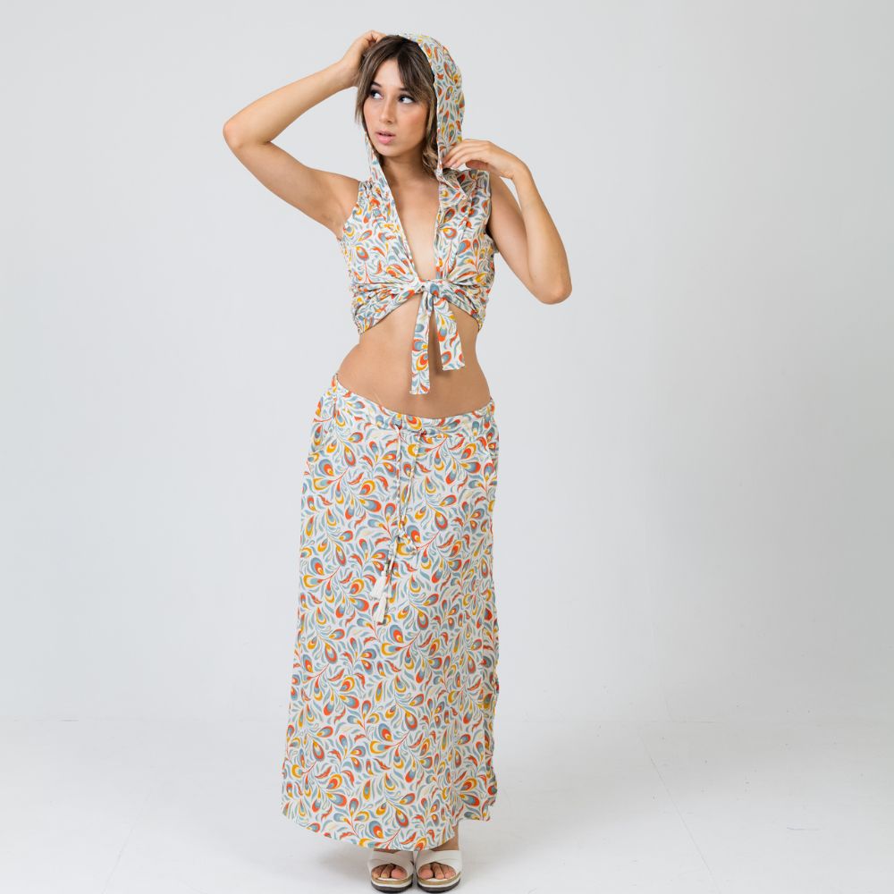 conjunto top con capucha y falda bohemio arena formentera