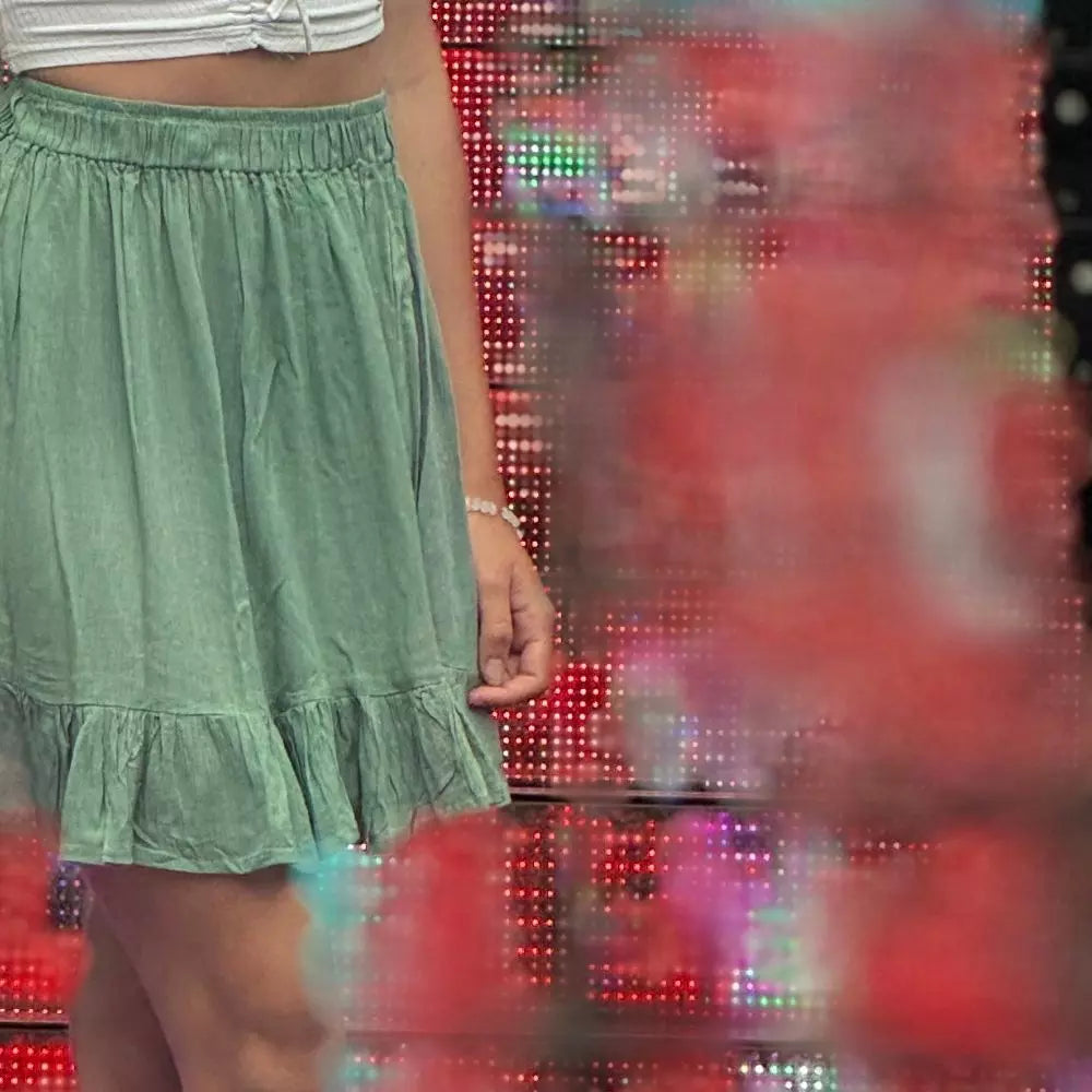 Falda verde, Sun