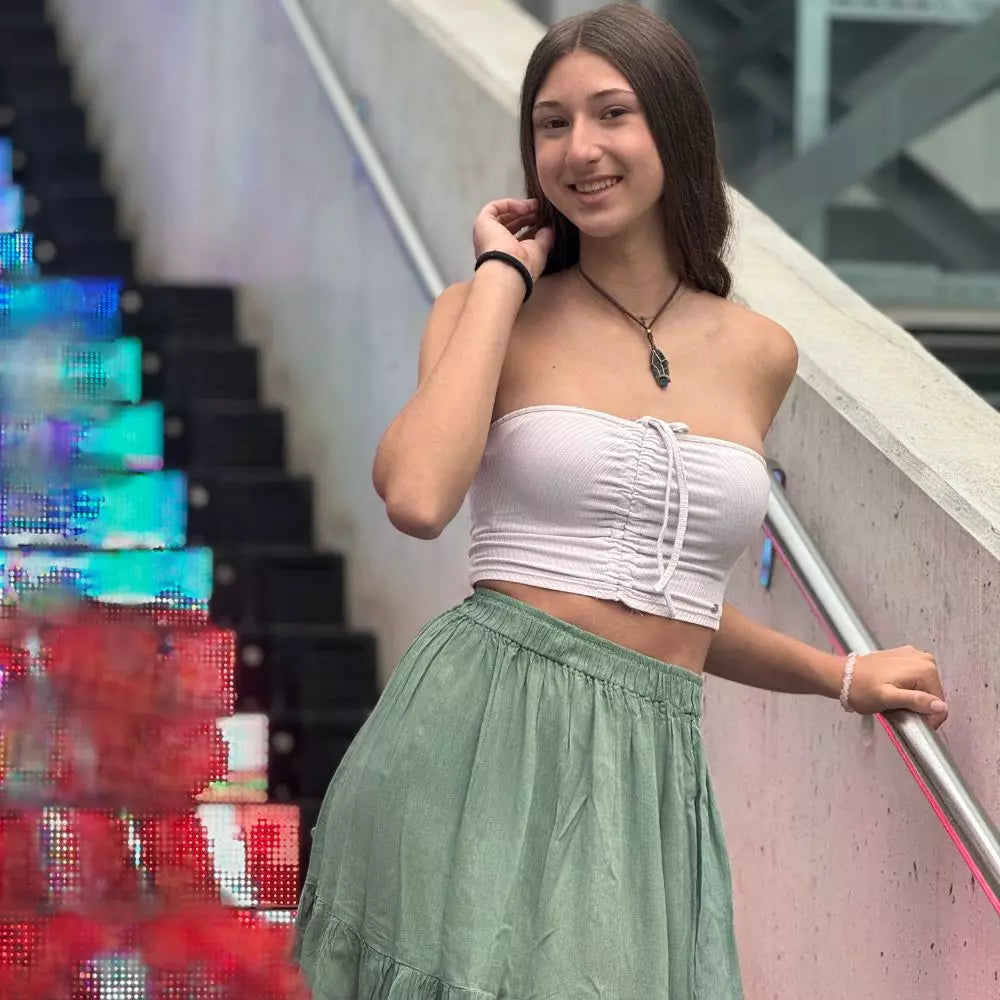 Falda verde, Sun