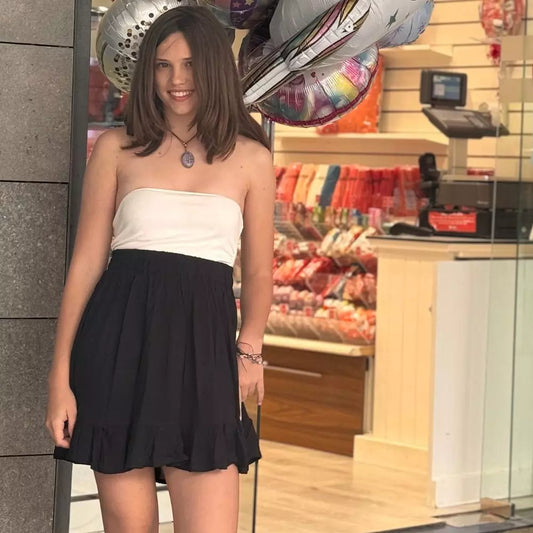 Falda negra, Sun