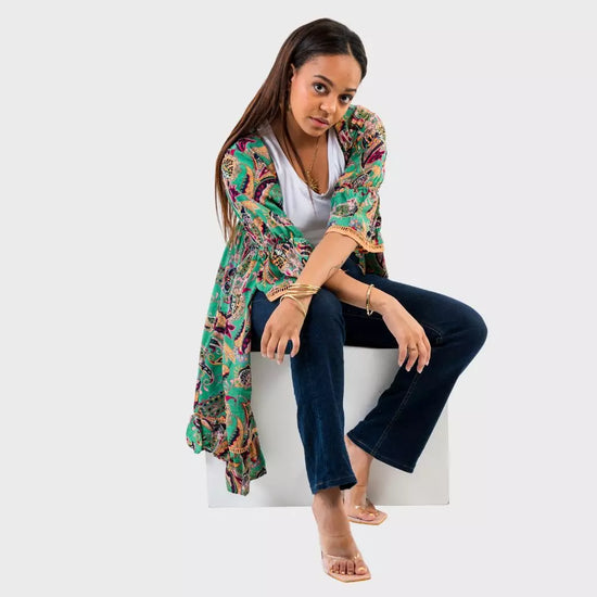 kimono bohemio, kimono mujer verano, kimono new saari, kimono seda india, kimono ligero con volantes, kimono oversize, kimono desabillé, kimono casual chic, kimono playa, kimono elegante mujer
