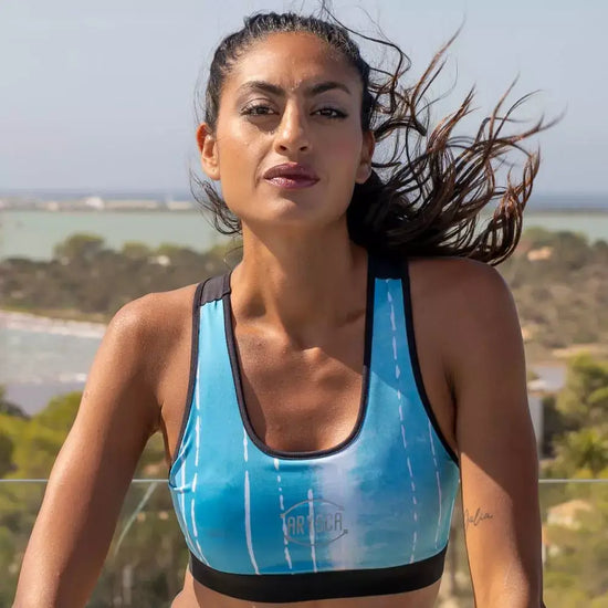 Sport Bra, Cambalache